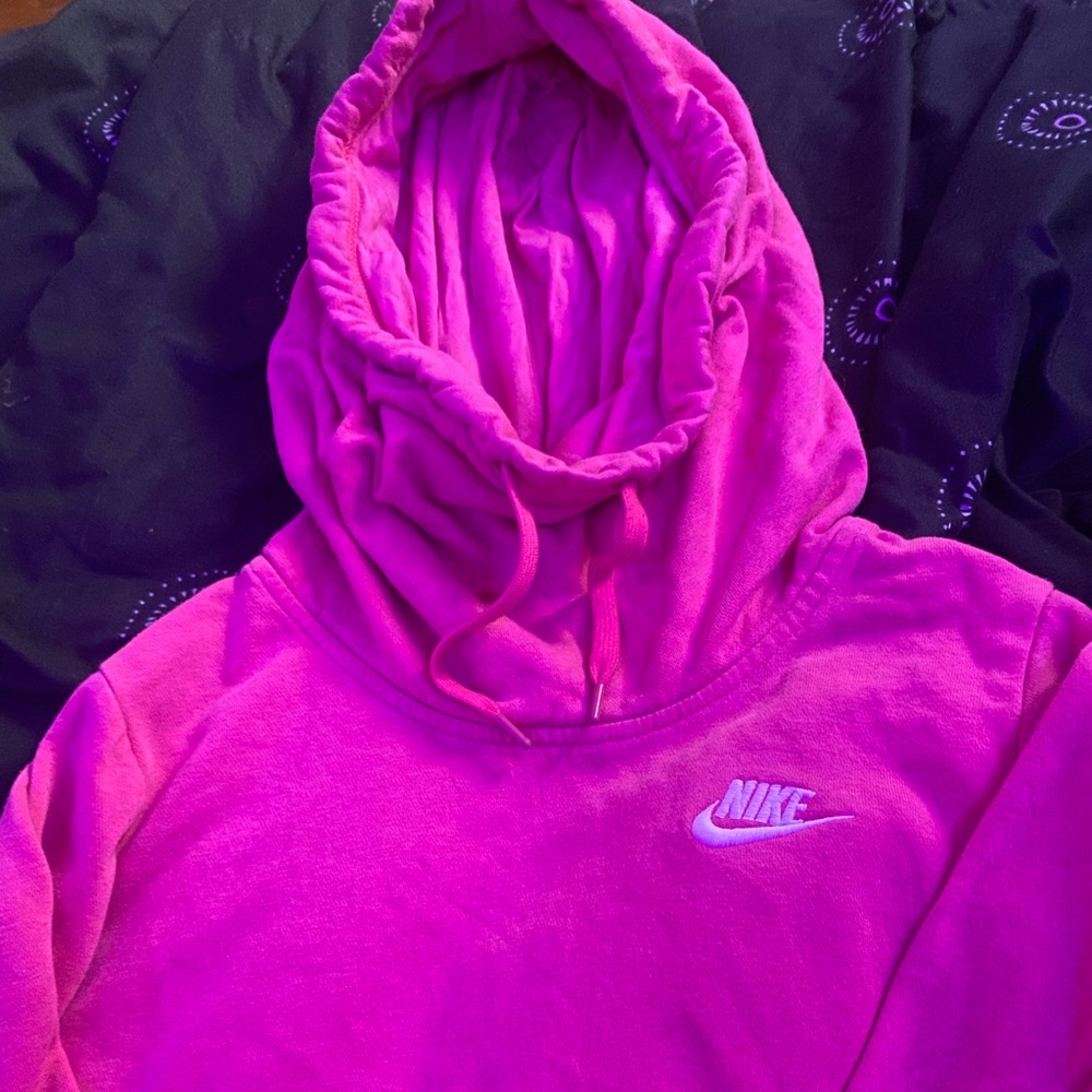 Pink Nike XS funnel hoodie
